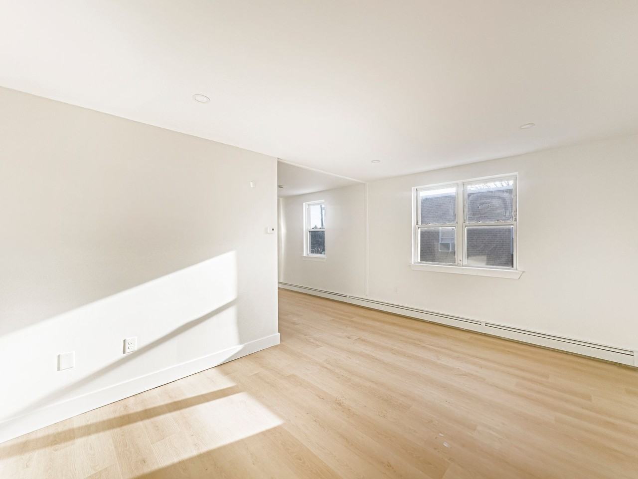 Fairfield Apartments - Photo 4 of 16