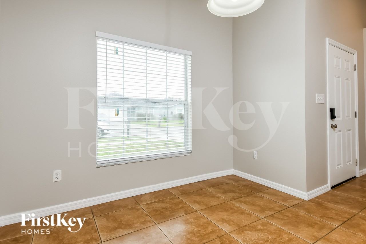 3609 Grubbs St - Photo 6 of 15