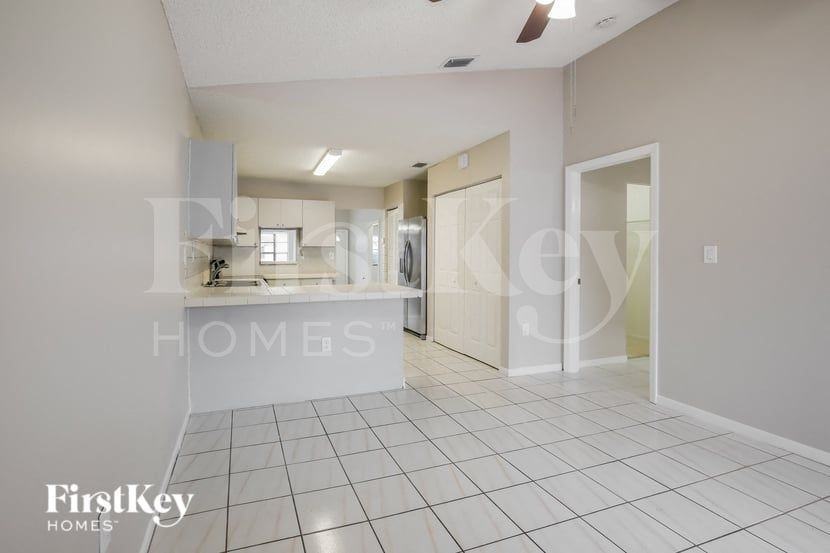 7331 W 29th Way - Photo 2 of 15