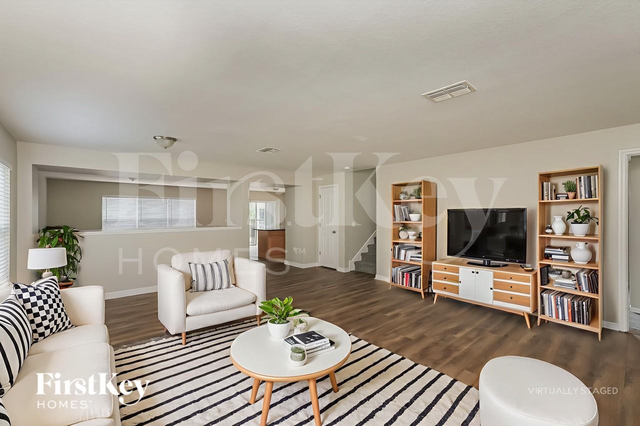 18828 Parapet Pl - Photo 3 of 18