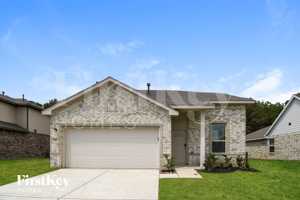 featured image of 321 Lakeway Cir