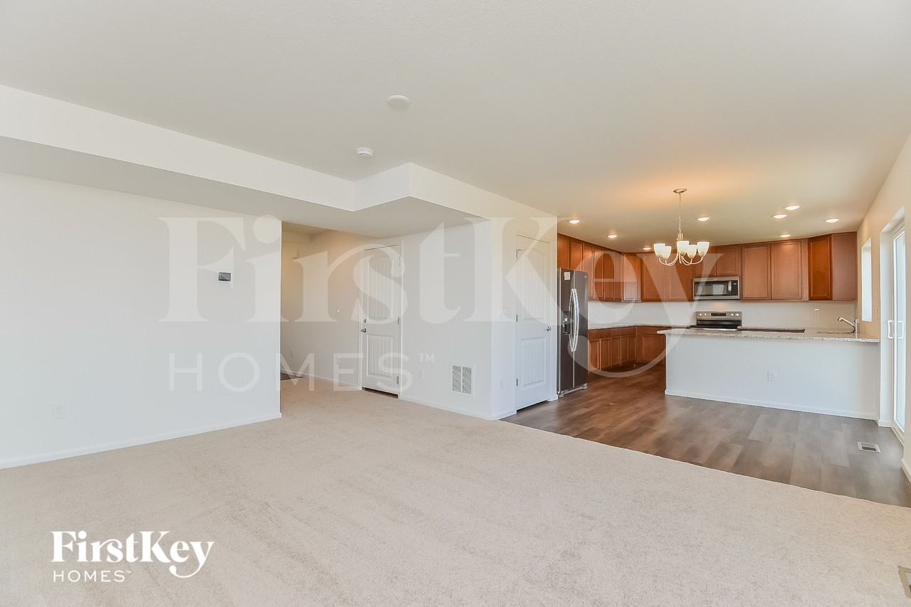 10610 Luneth Dr - Photo 3 of 15