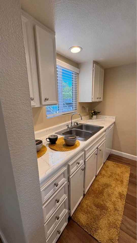 Montebello Villas - Photo 5 of 50