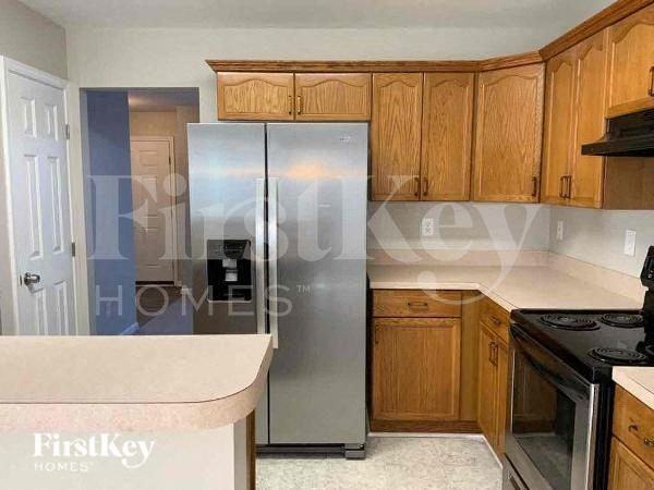 3843 Waters Reach Ln - Photo 6 of 13