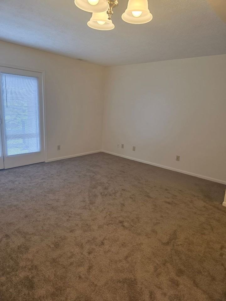 Braemar Townhouses - Photo 3 of 28