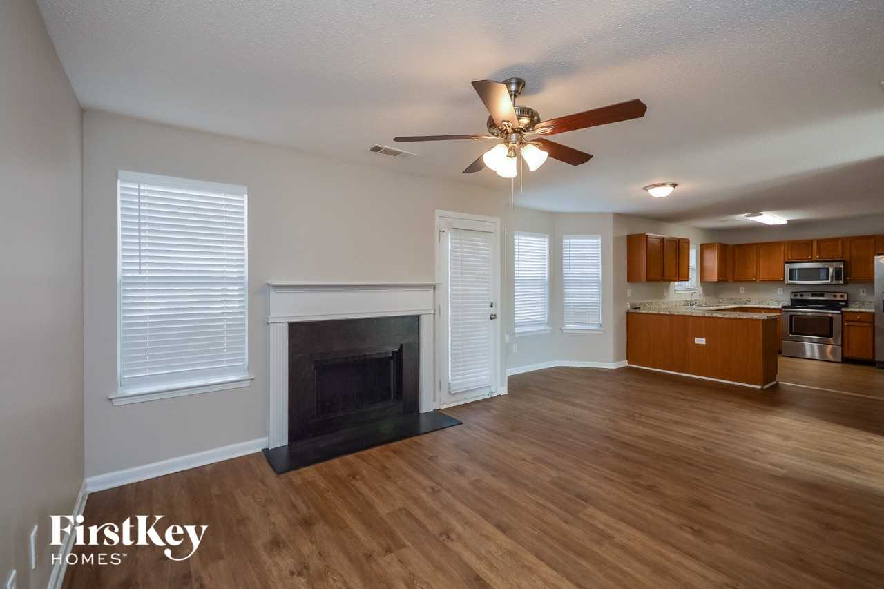 103 Ashtonbrook Dr - Photo 2 of 15