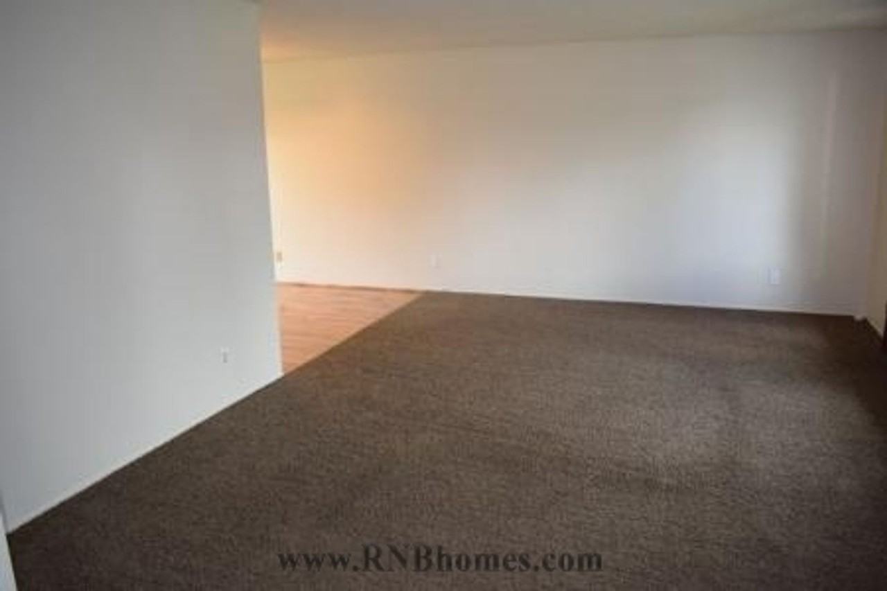 8250 Canyon Oak Dr - Photo 2 of 25