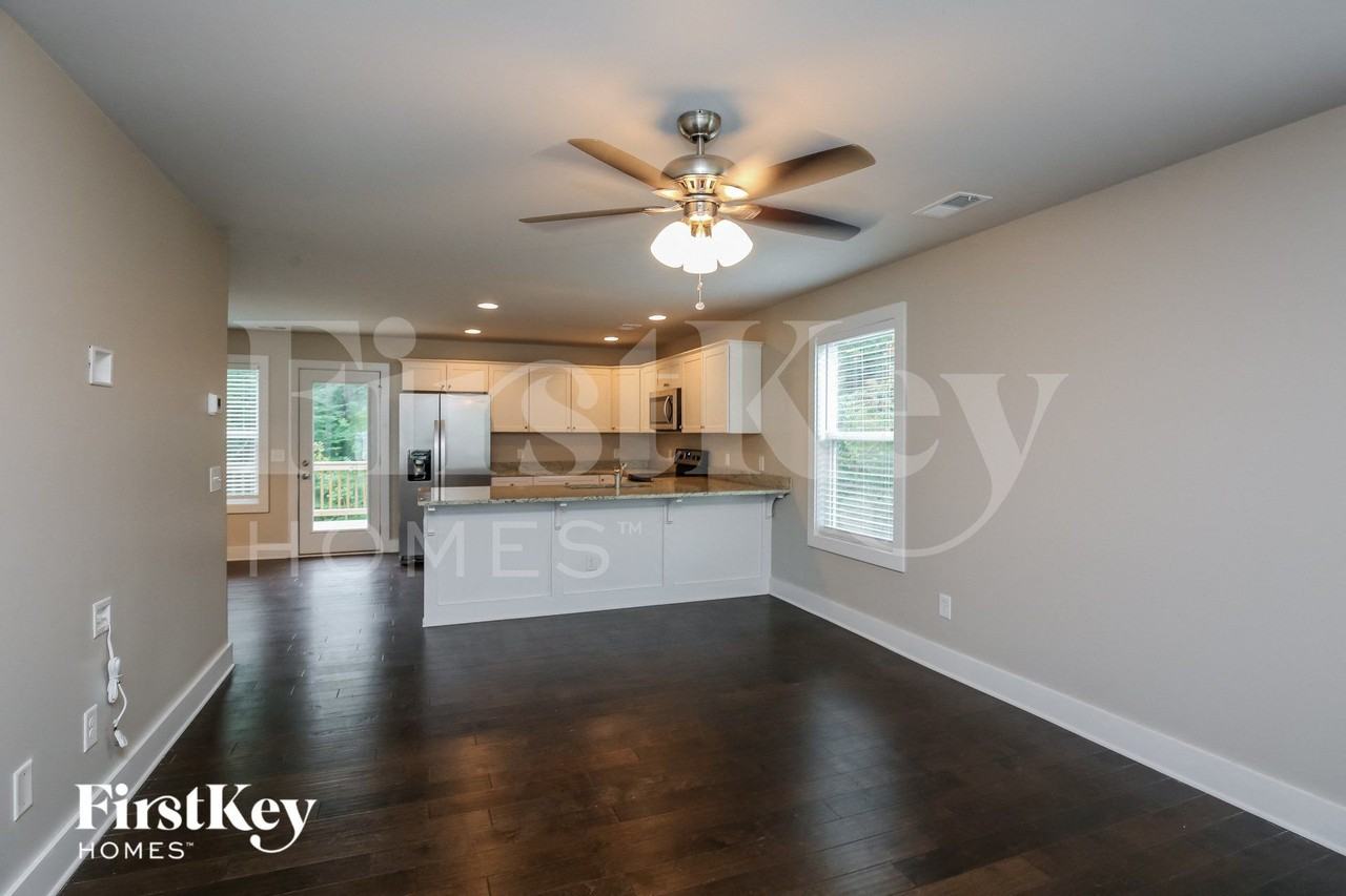 6575 Terracewood Ln - Photo 5 of 15