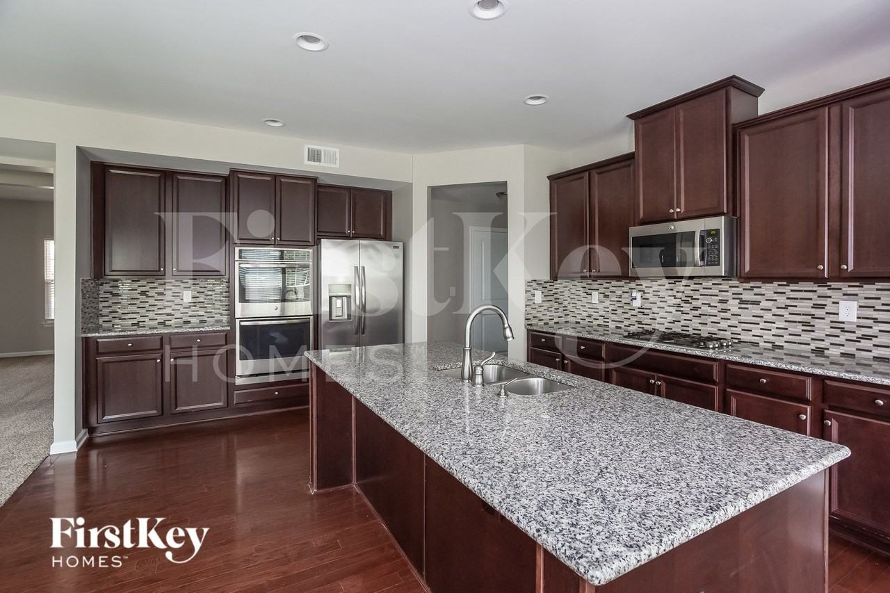 2173 Stone Pile Dr Sw - Photo 6 of 15