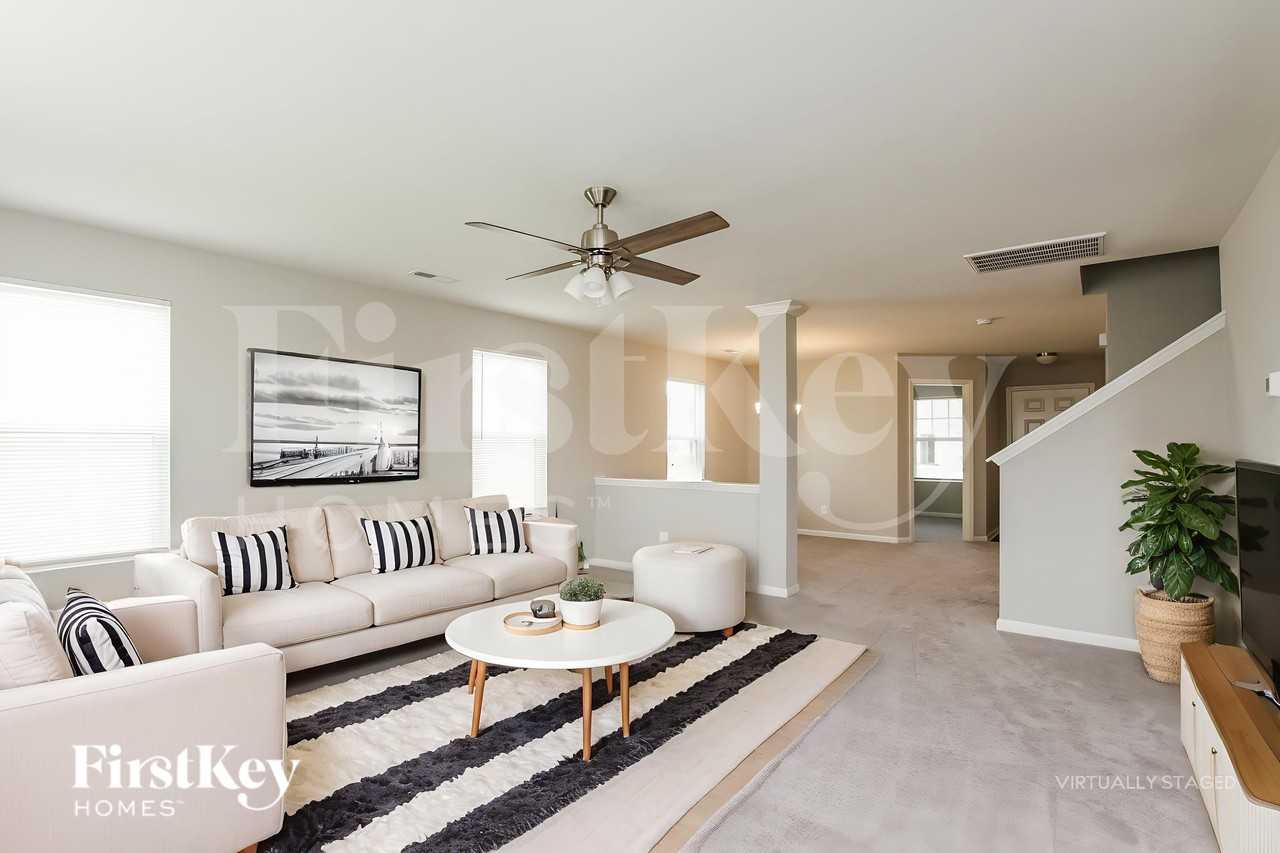 167 Hidden Lakes Rd - Photo 3 of 18