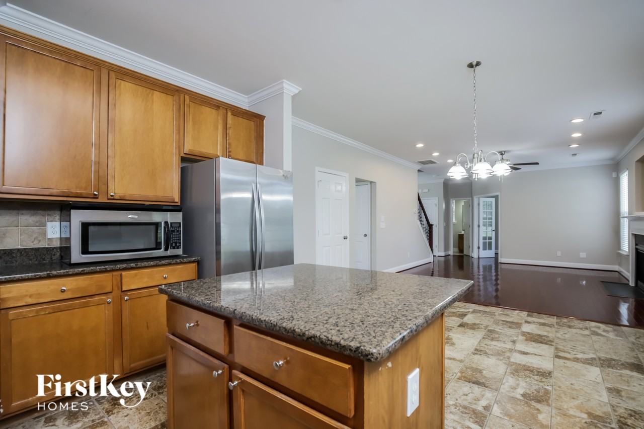 3672 Village Springs Dr - Photo 6 of 15