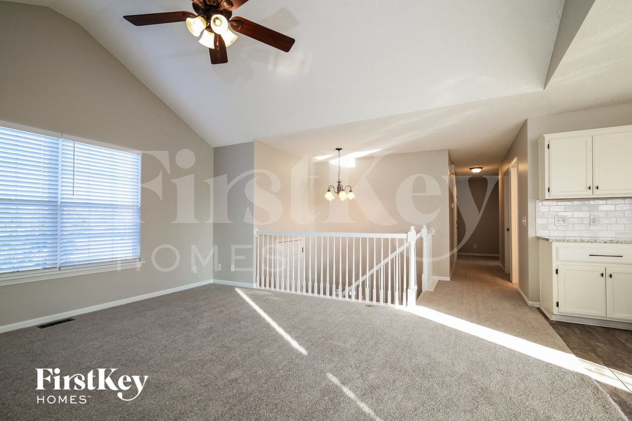 8000 Ne 108th Ter - Photo 5 of 15