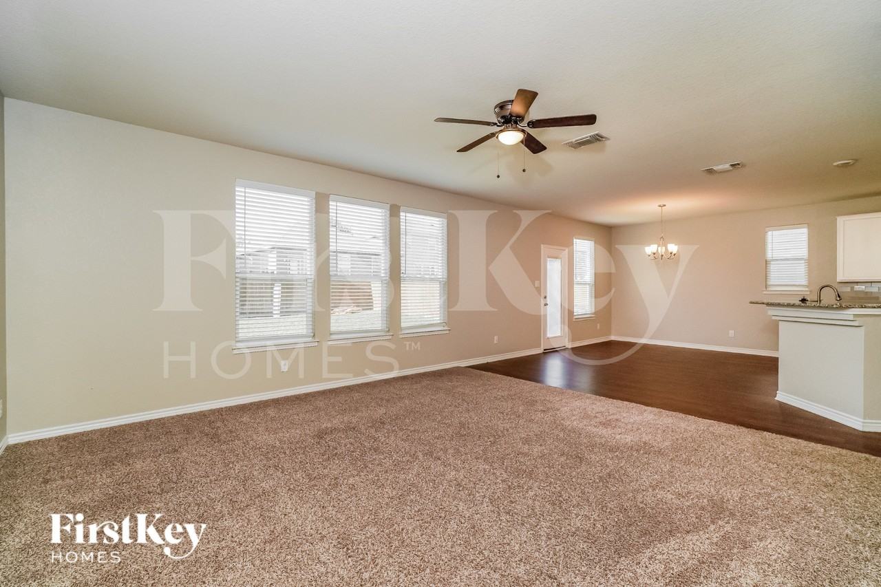 3964 Gentle Mdw - Photo 4 of 16