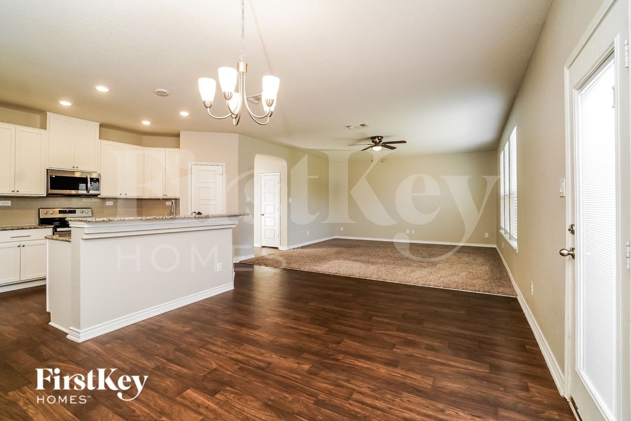 3964 Gentle Mdw - Photo 5 of 16