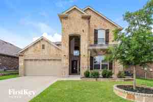 featured image of 821 Skytop Dr