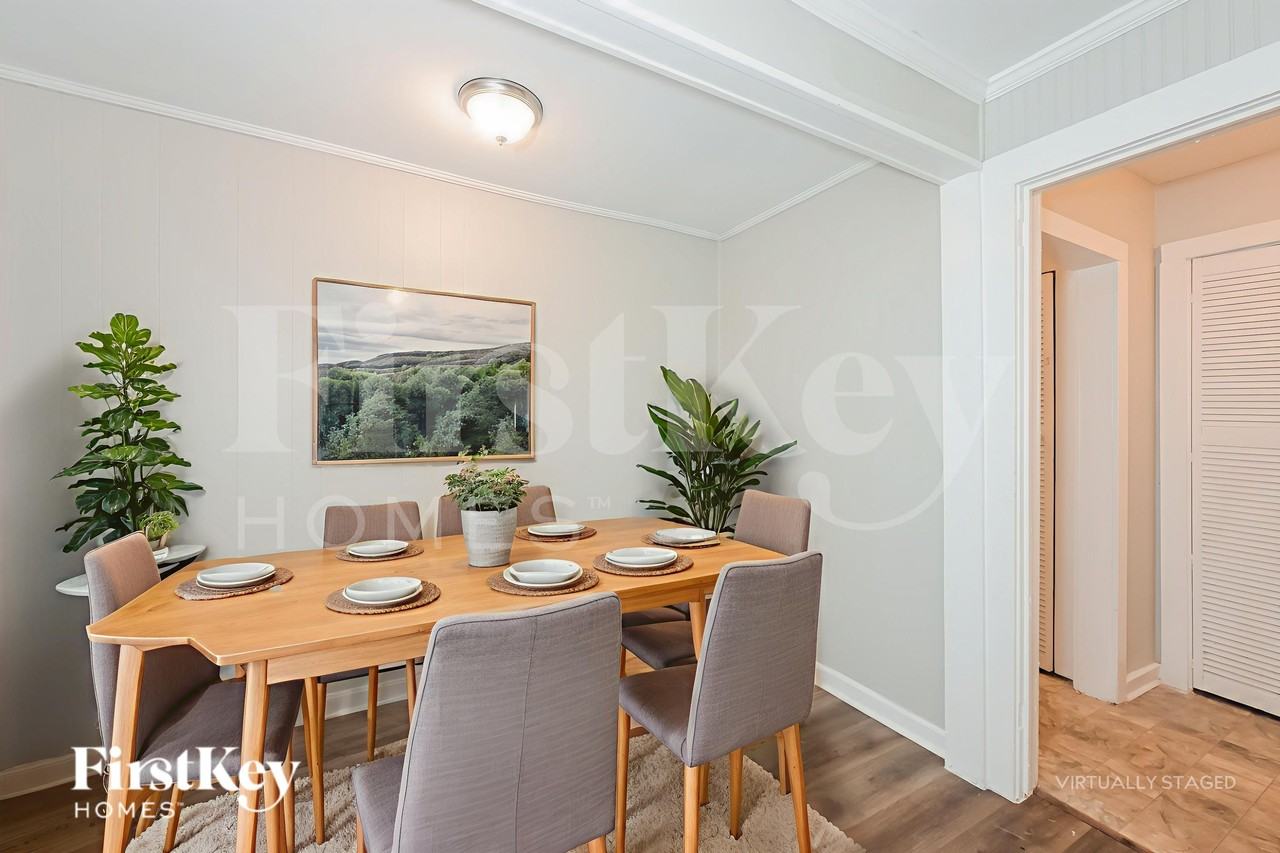 5217 Central Dr - Photo 7 of 20