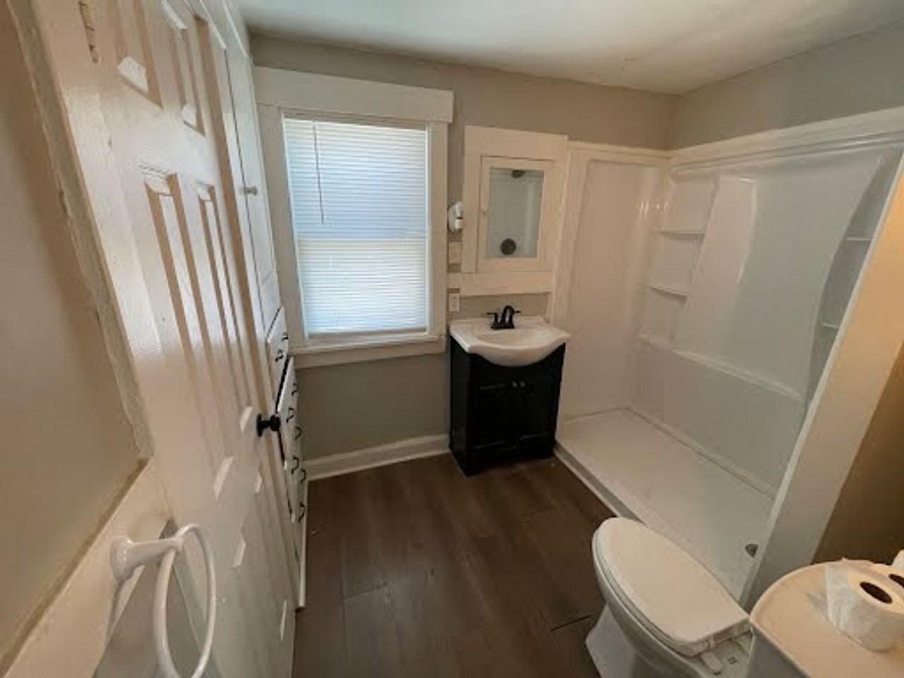 530 Rosemont Ct Nw - Photo 4 of 13