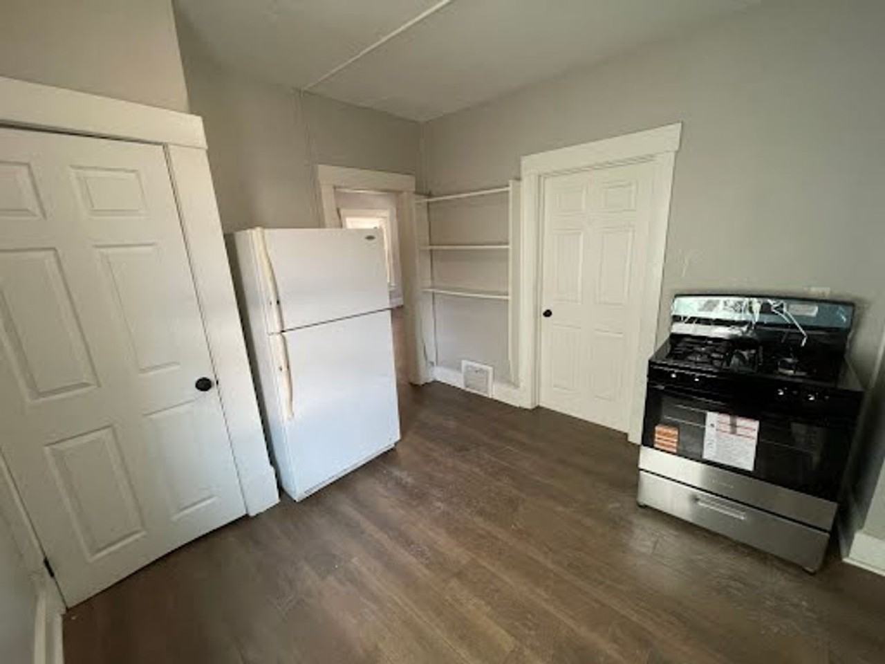 530 Rosemont Ct Nw - Photo 6 of 13