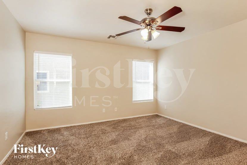 850 S 223rd Ln - Photo 7 of 16