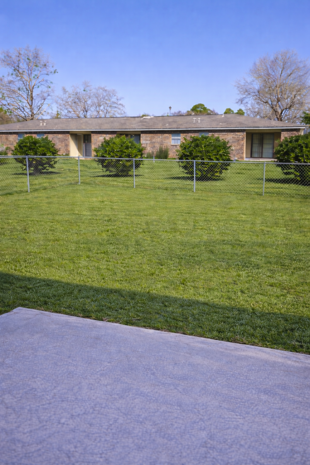 Trailwood Village - Photo 5 of 7