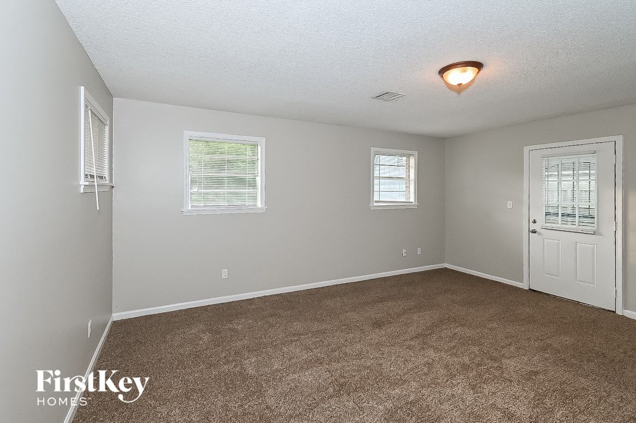 8332 Cedarbrush Dr - Photo 7 of 15