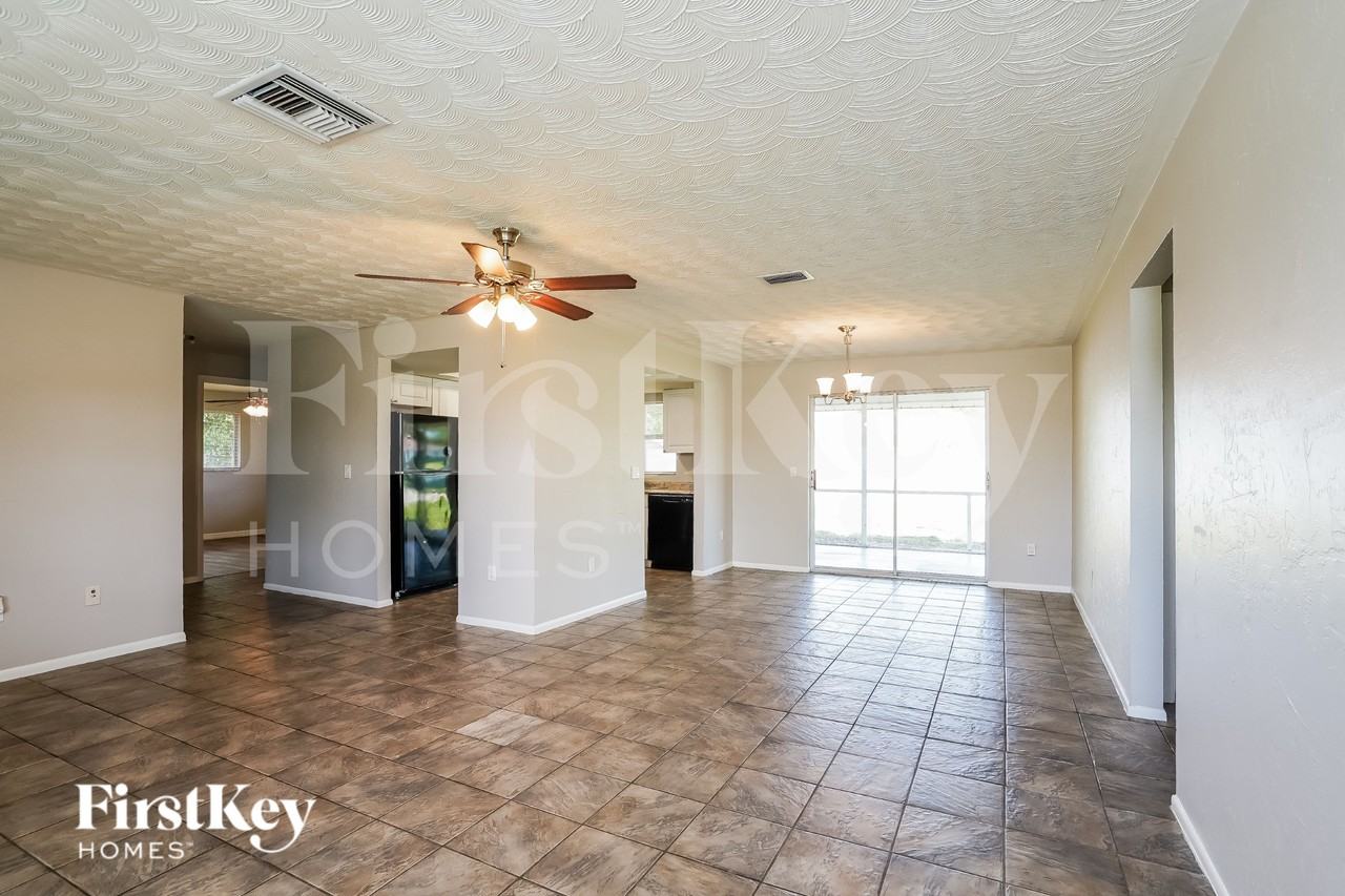 8185 Kings Bay Blvd - Photo 3 of 18