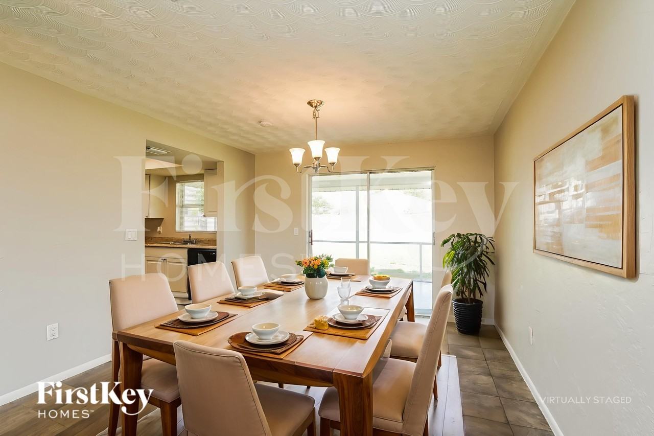 8185 Kings Bay Blvd - Photo 7 of 18