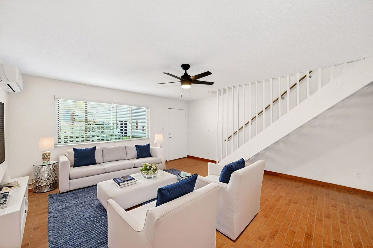 4231 Lowell St #2 - Photo 4 of 14