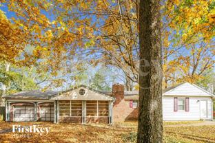 6925 Bloomfield Dr E - Photo 1 of 1