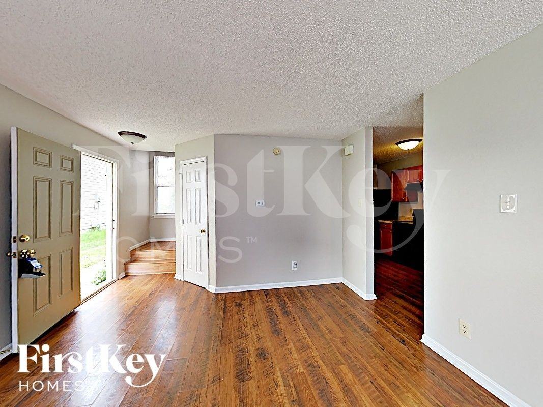 6646 Kinnerton Dr - Photo 3 of 17