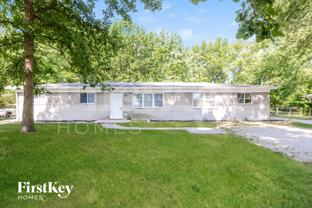 6304 Zionsville Rd - Photo 1 of 1