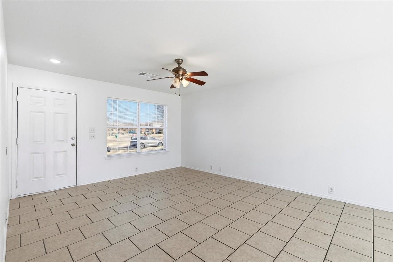 1112 Pintail - Photo 2 of 34