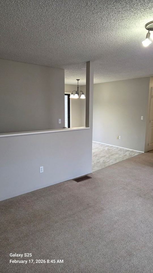 1321A NE 39th St. - Photo 5 of 24