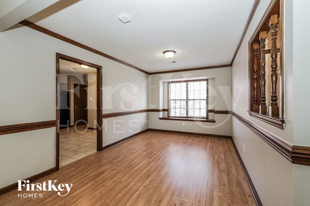 4611 Spaniel Cv - Photo 4 of 15