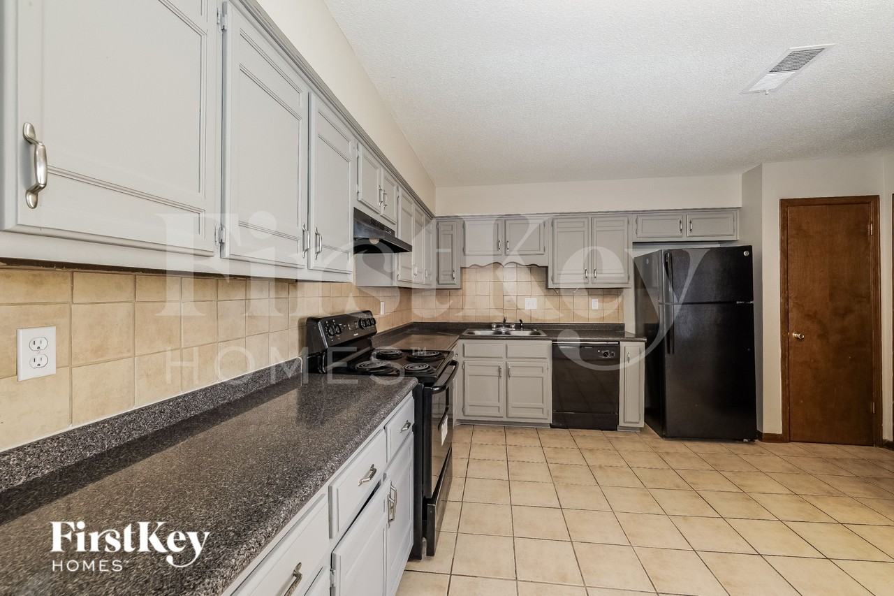 4611 Spaniel Cv - Photo 6 of 15