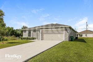 featured image of 461 Sw Kestor Dr