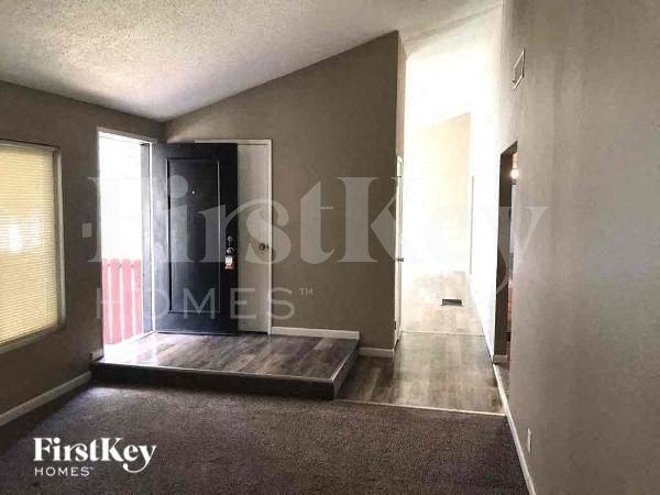 3313 Green Pasture Dr - Photo 3 of 14