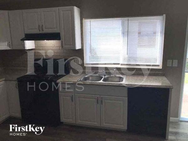 3313 Green Pasture Dr - Photo 7 of 14