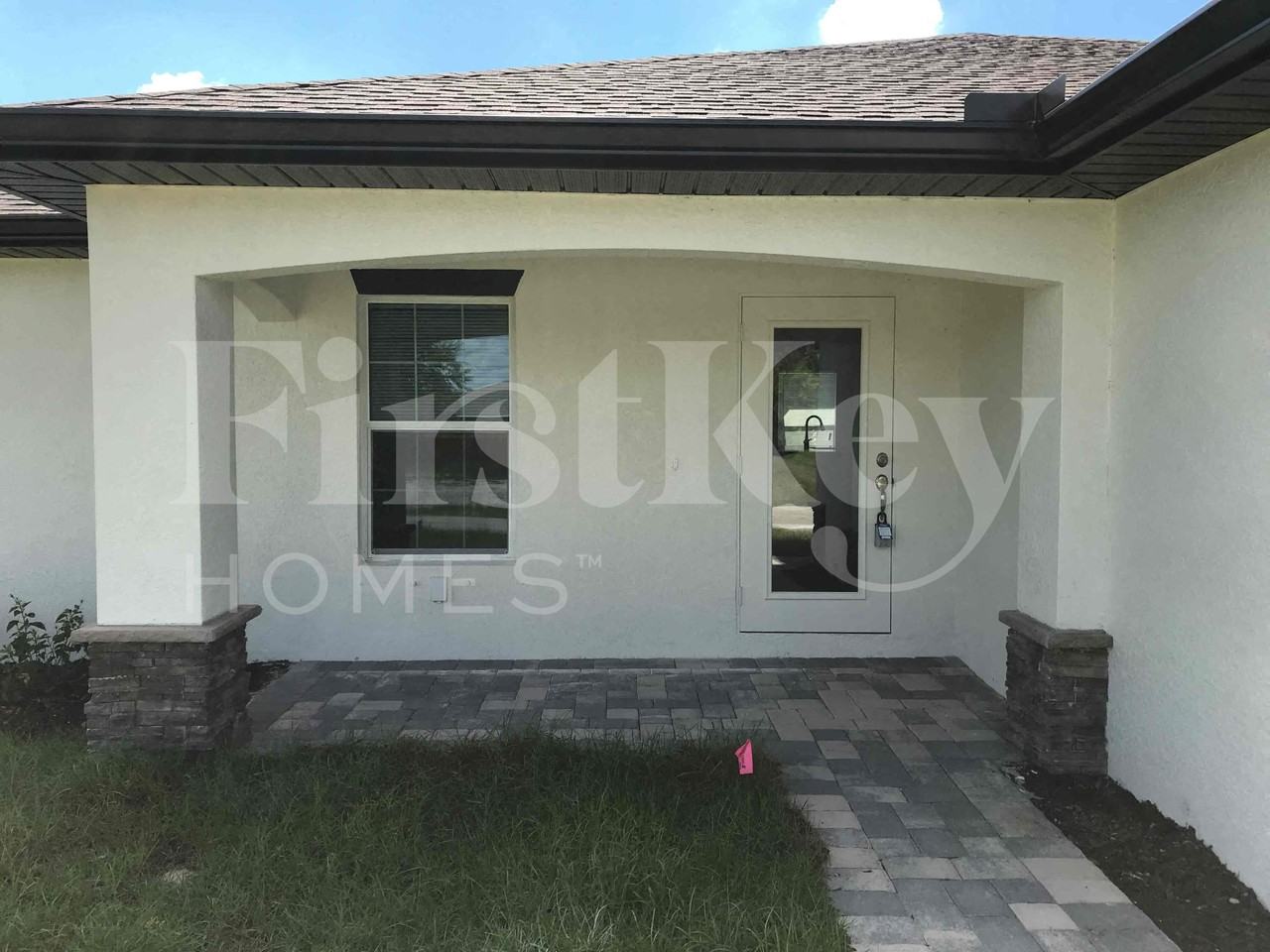 2512 Nw 24th Ter - Photo 2 of 29