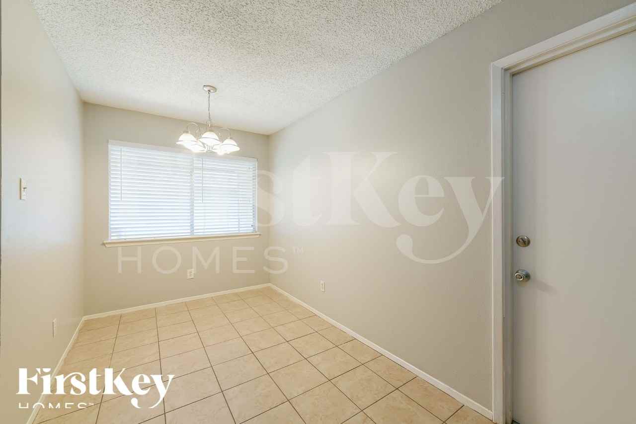 13630 Alon Ln - Photo 7 of 18