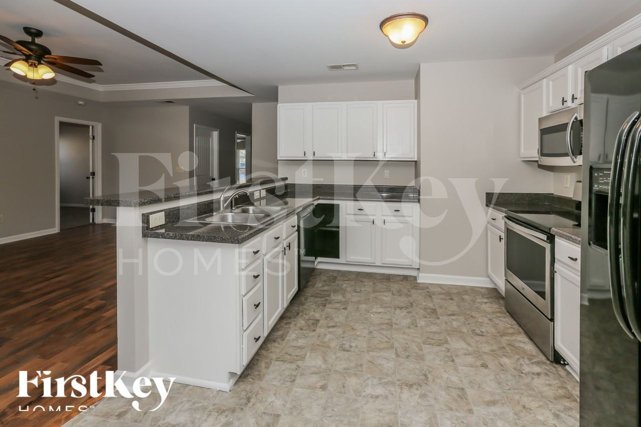 120 Ridgecrest Rd - Photo 7 of 18