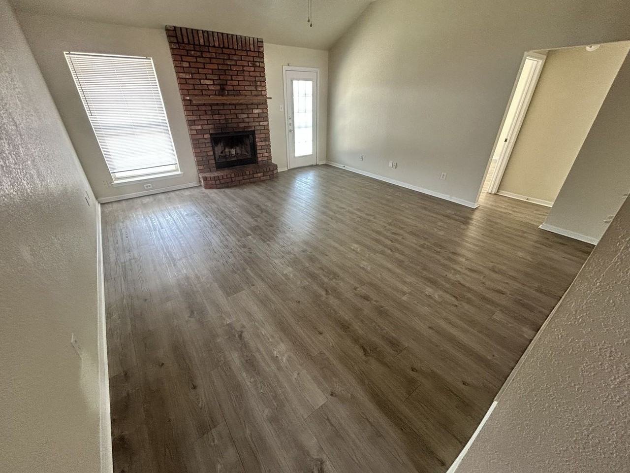 4114 Fawn Dr - Photo 2 of 13