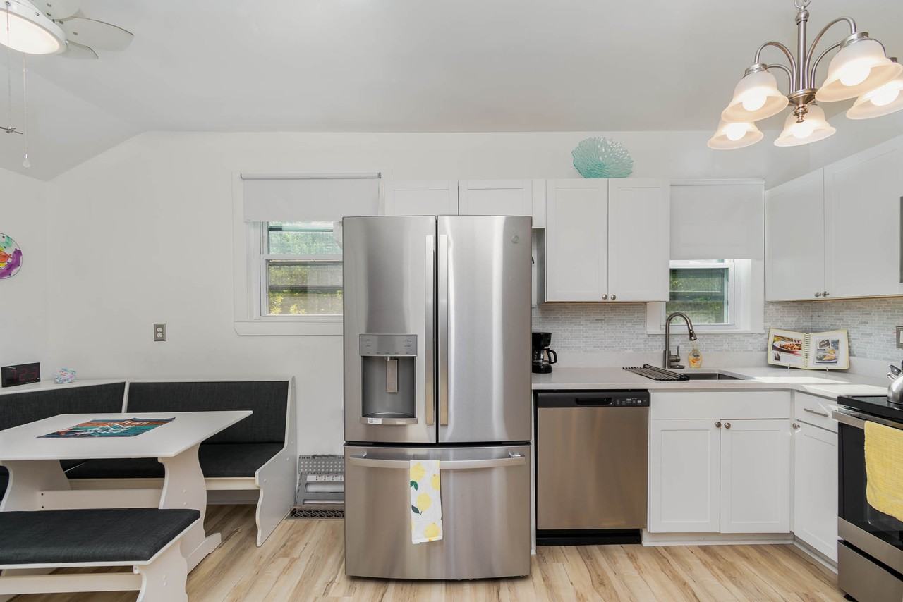 1540 Chela Ave #5 - Photo 3 of 26