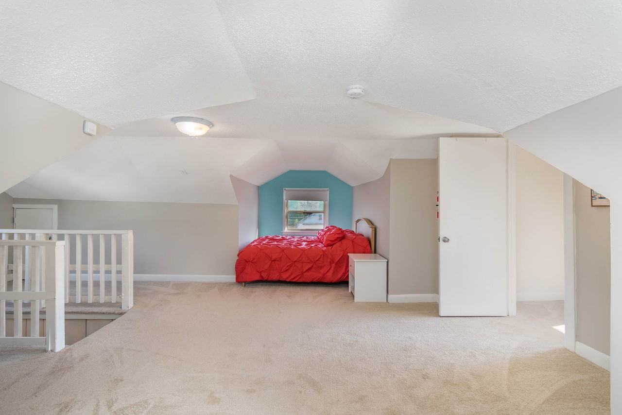 1540 Chela Ave #5 - Photo 7 of 26