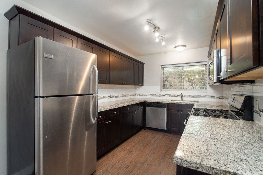 1333 E Thomas Rd #110 - Photo 3 of 27