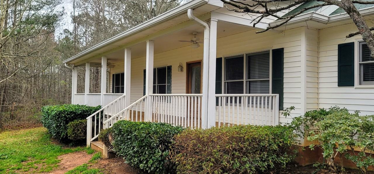 1731 Gaissert Rd - Photo 3 of 14