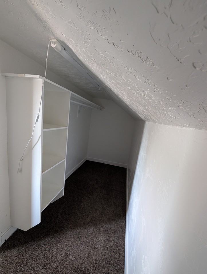 228 Wn, #4 - Photo 4 of 10