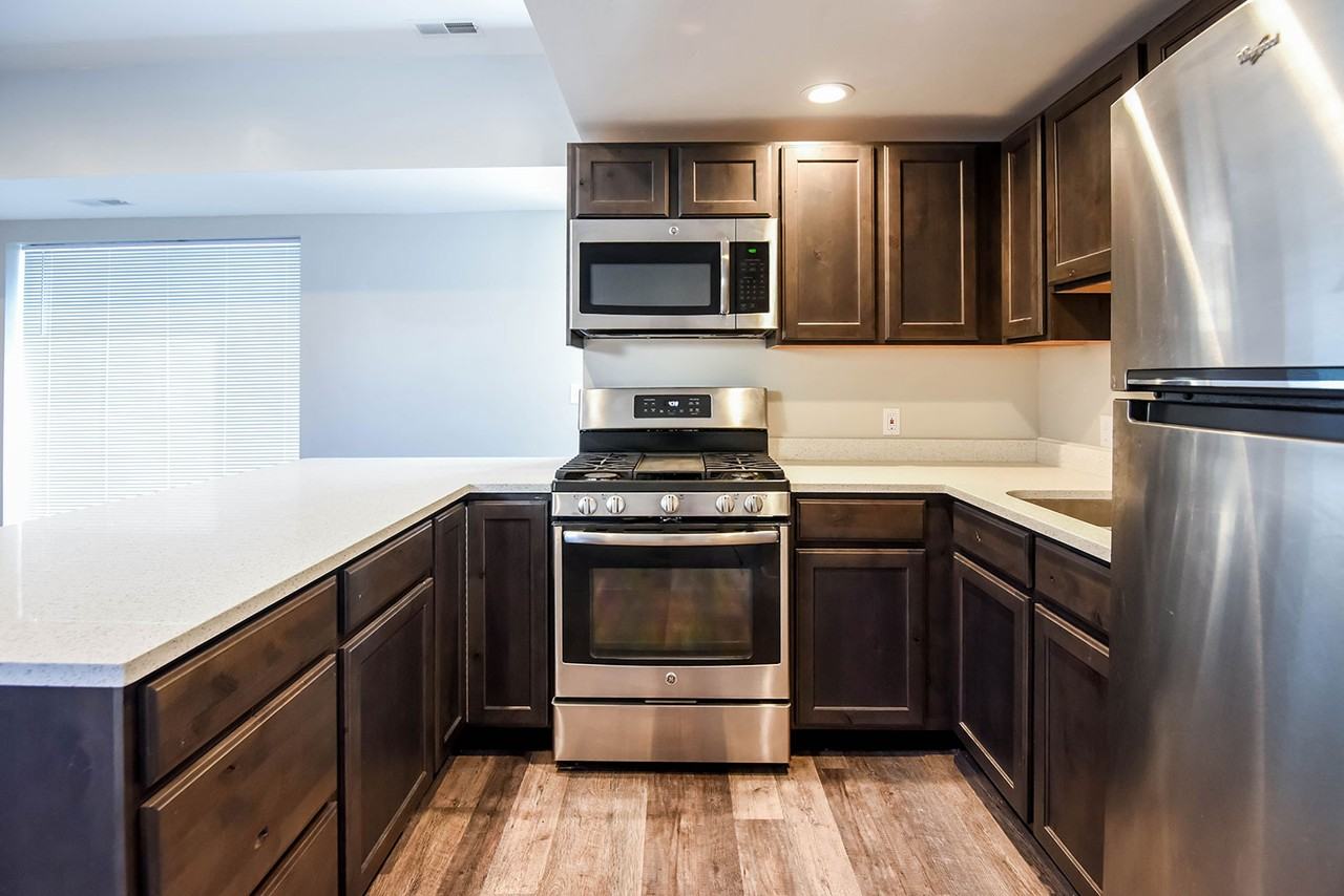 951 Washington St #B5 - Photo 2 of 18