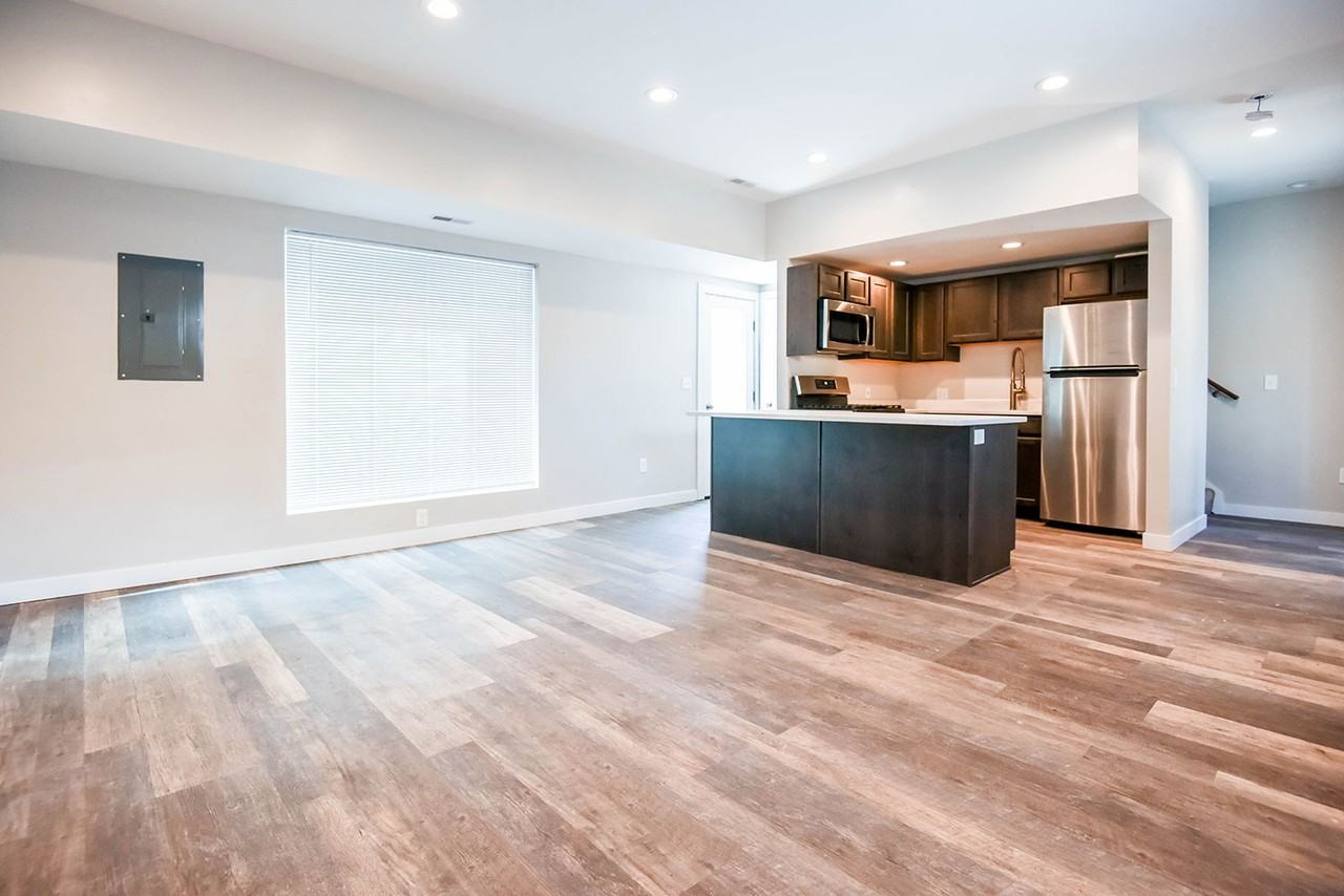 951 Washington St #B5 - Photo 6 of 18