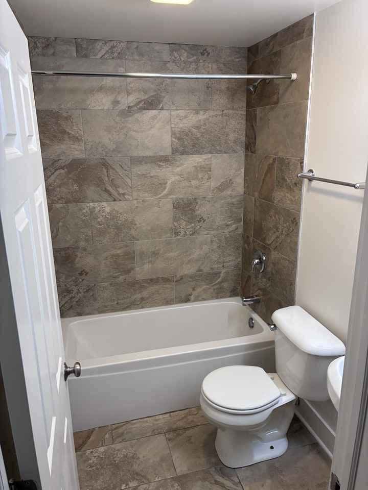 6222 S Claremont Ave #6226-2 - Photo 6 of 8